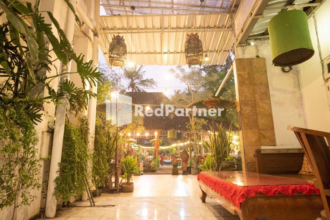 House Of Joy Sopalan Redpartner Hotel Kalasan Exterior photo